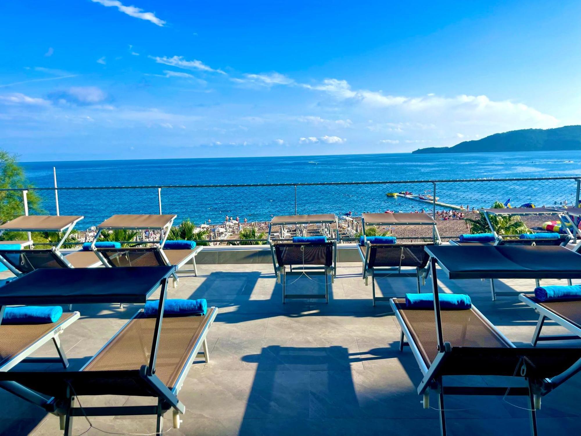 Hotel Ponta Plaza Conference & Spa بودفا المظهر الخارجي الصورة