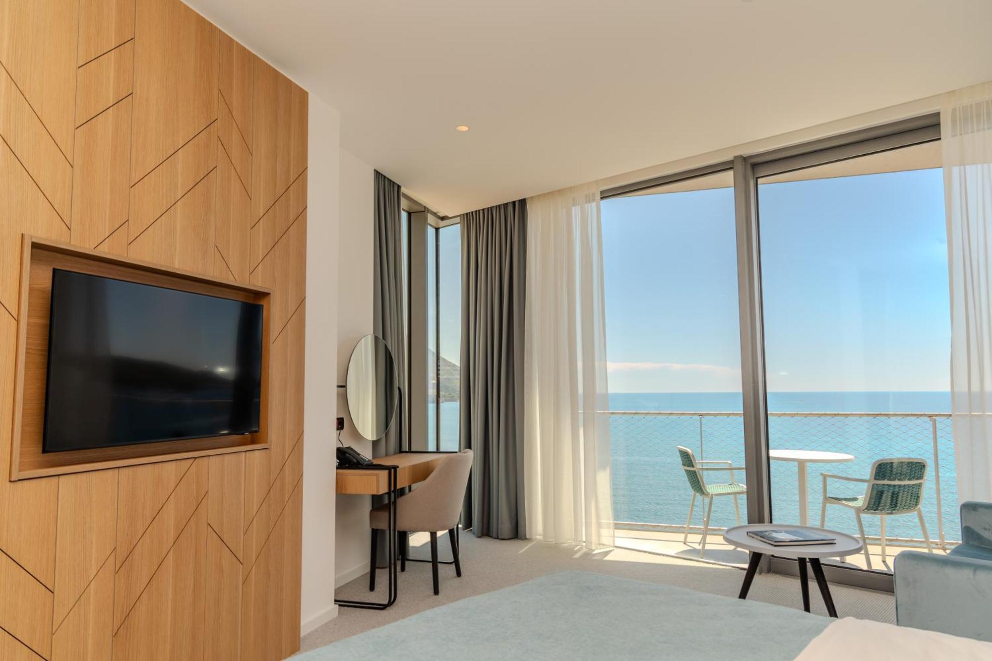 Hotel Ponta Plaza Conference & Spa بودفا المظهر الخارجي الصورة